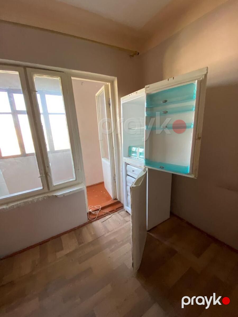 Satılır 2 otaqlı köhnə tikili 65 m² — Mənzil, Bakı (7)
