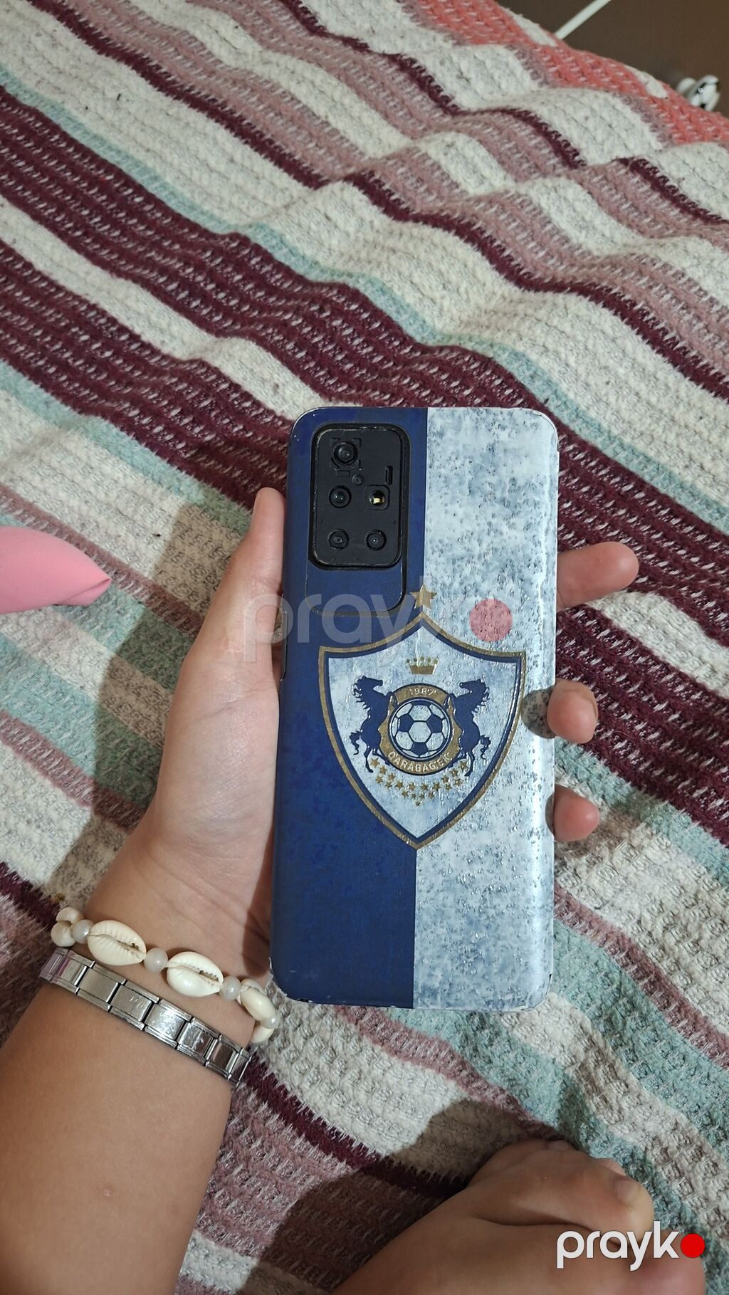 Məhsul: Android smartfon (korpusunda Qarabağ FK temalı arxa qapaq) — Digər smartfonlar, Digah (4)