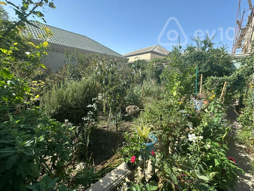 4 otaqlı həyət evi, 150 m², Binəqədi yolu, Zəngəzur küçəsi — Ev, villa, Bakı (9)