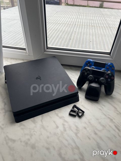 Sony PlayStation 4 Slim — Quba