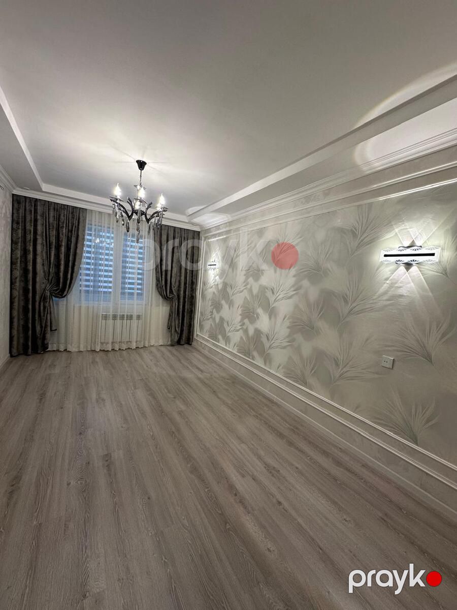Satılır 2 otaqlı köhnə tikili 58 m² — Mənzil, Bakı (2)
