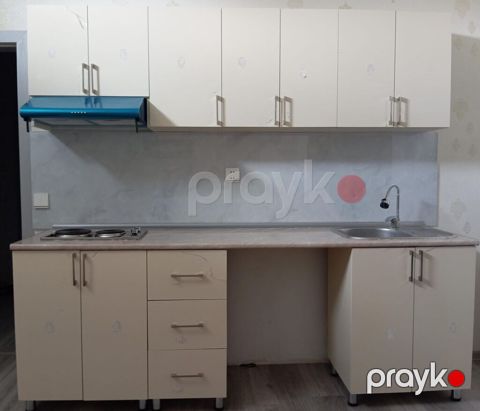 Metbex mebeli 220 azn satilir‼ moyka verilir ustunde tezedir — Bakı