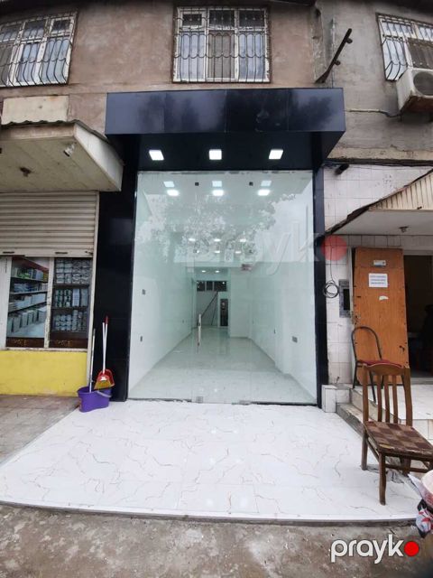 Satılır obyekt 45 m² — Bakı