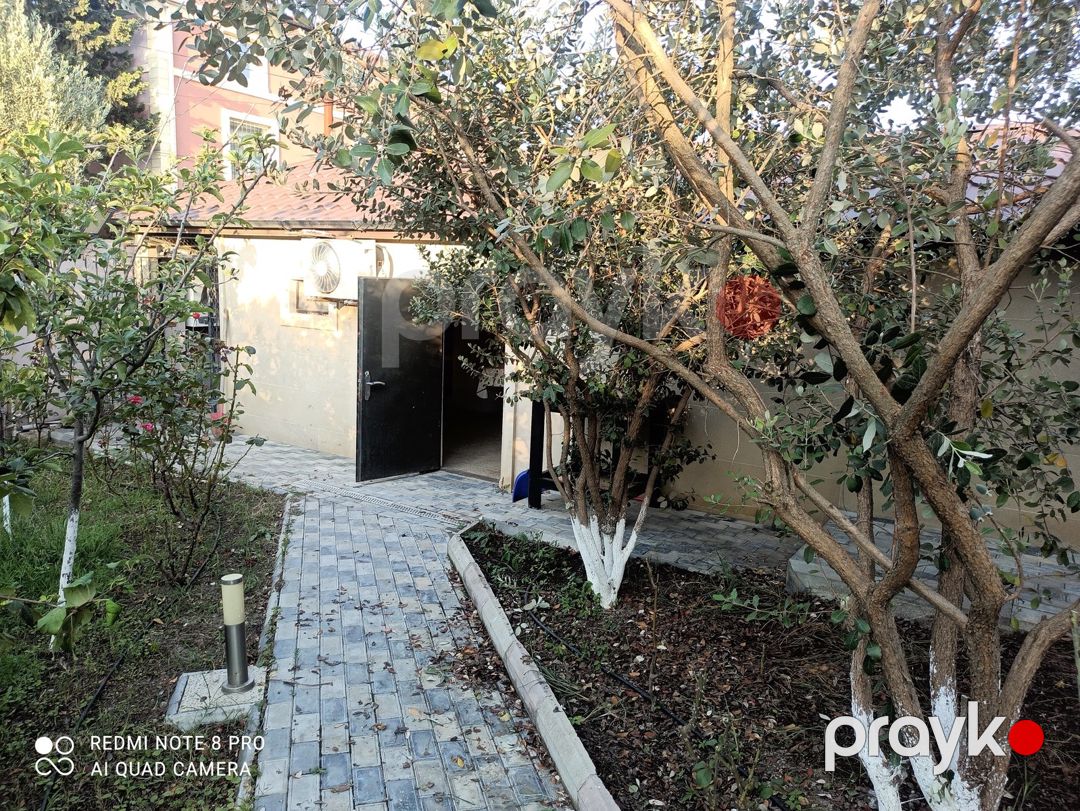 Satılır 14 otaqlı həyət evi/bağ evi 300 m² — Ev, villa, Bakı (3)
