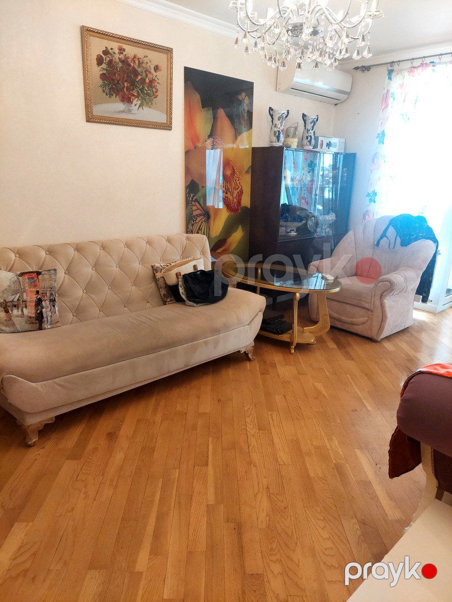 Satılır 2 otaqlı köhnə tikili 62 m² — Mənzil, Bakı (9)
