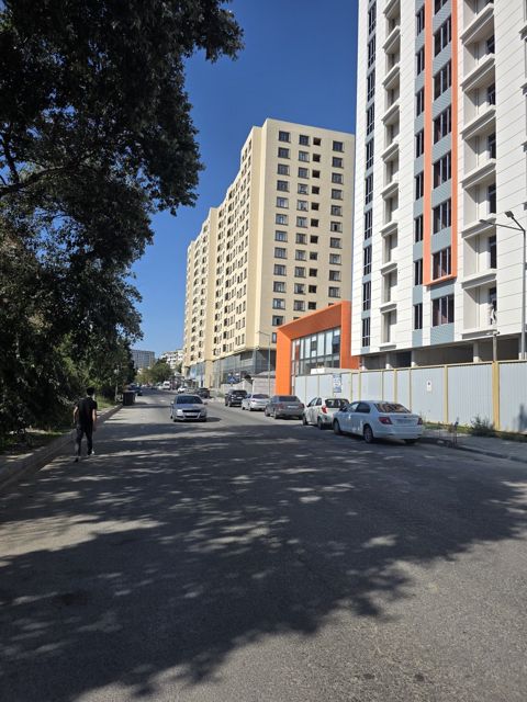 Satılır 3 otaqlı yeni tikili 114 m² — Bakı