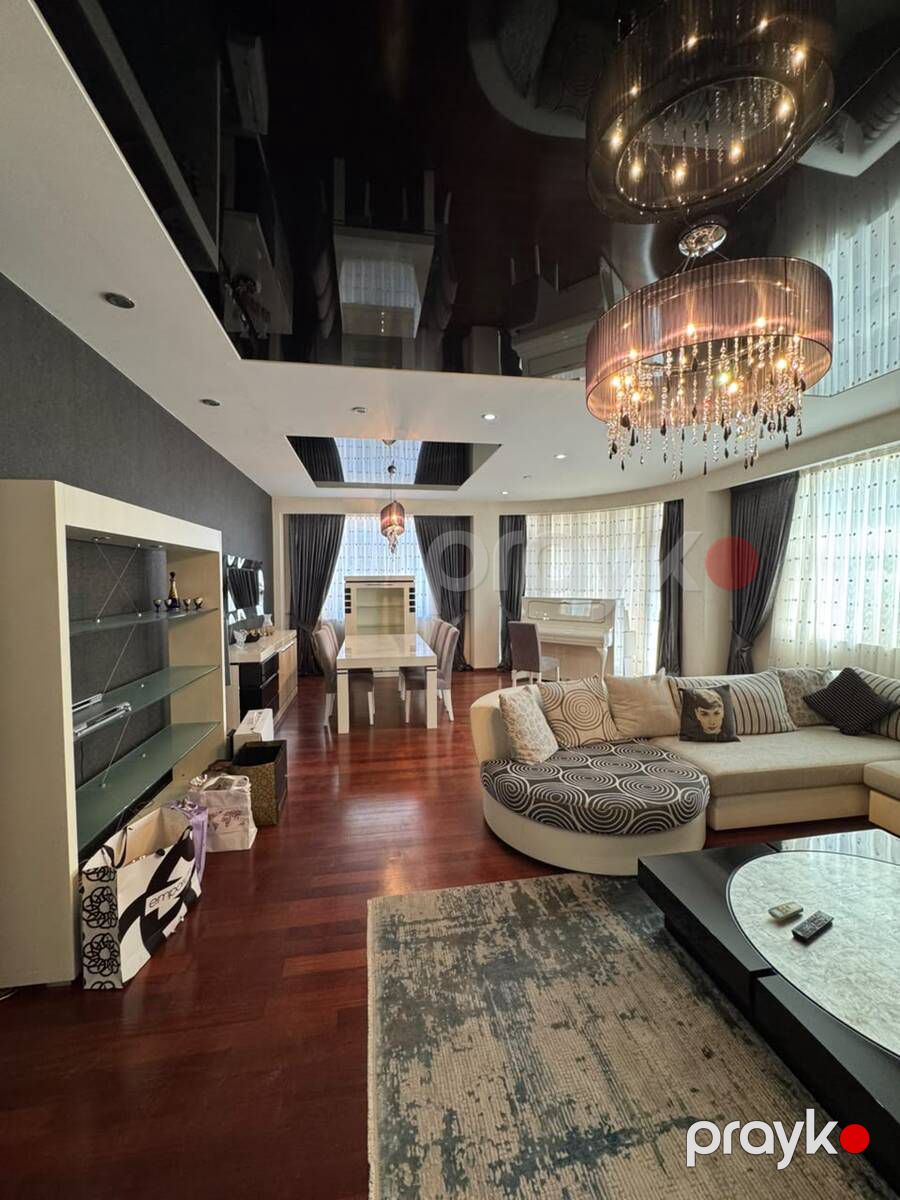 Satılır 4 otaqlı yeni tikili 220 m² — Mənzil, Bakı (7)