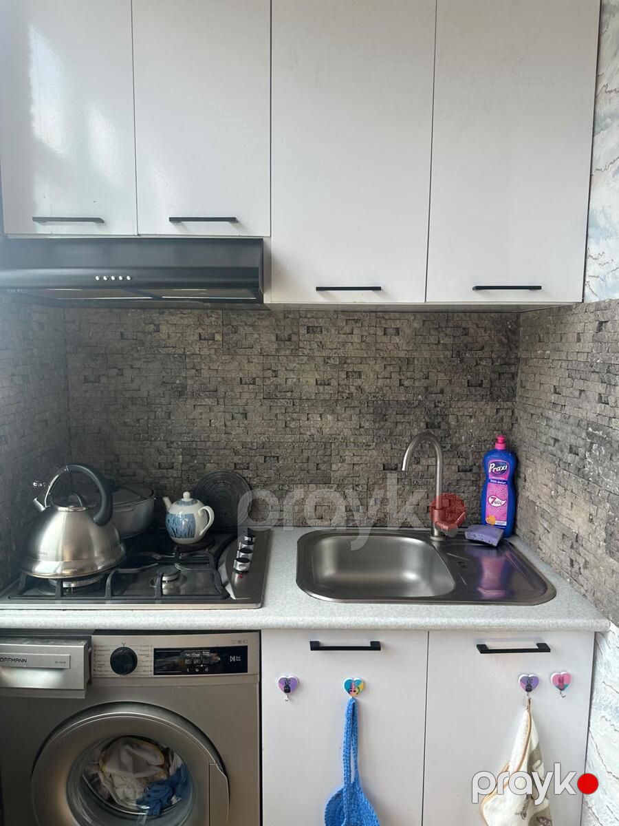 Satılır 1 otaqlı köhnə tikili 47 m² — Mənzil, Bakı (4)