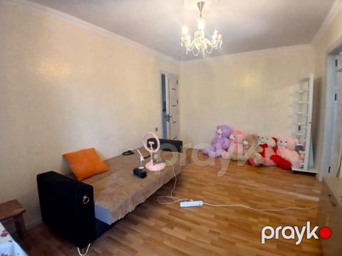 Satılır 2 otaqlı köhnə tikili 50 m² — Bakı