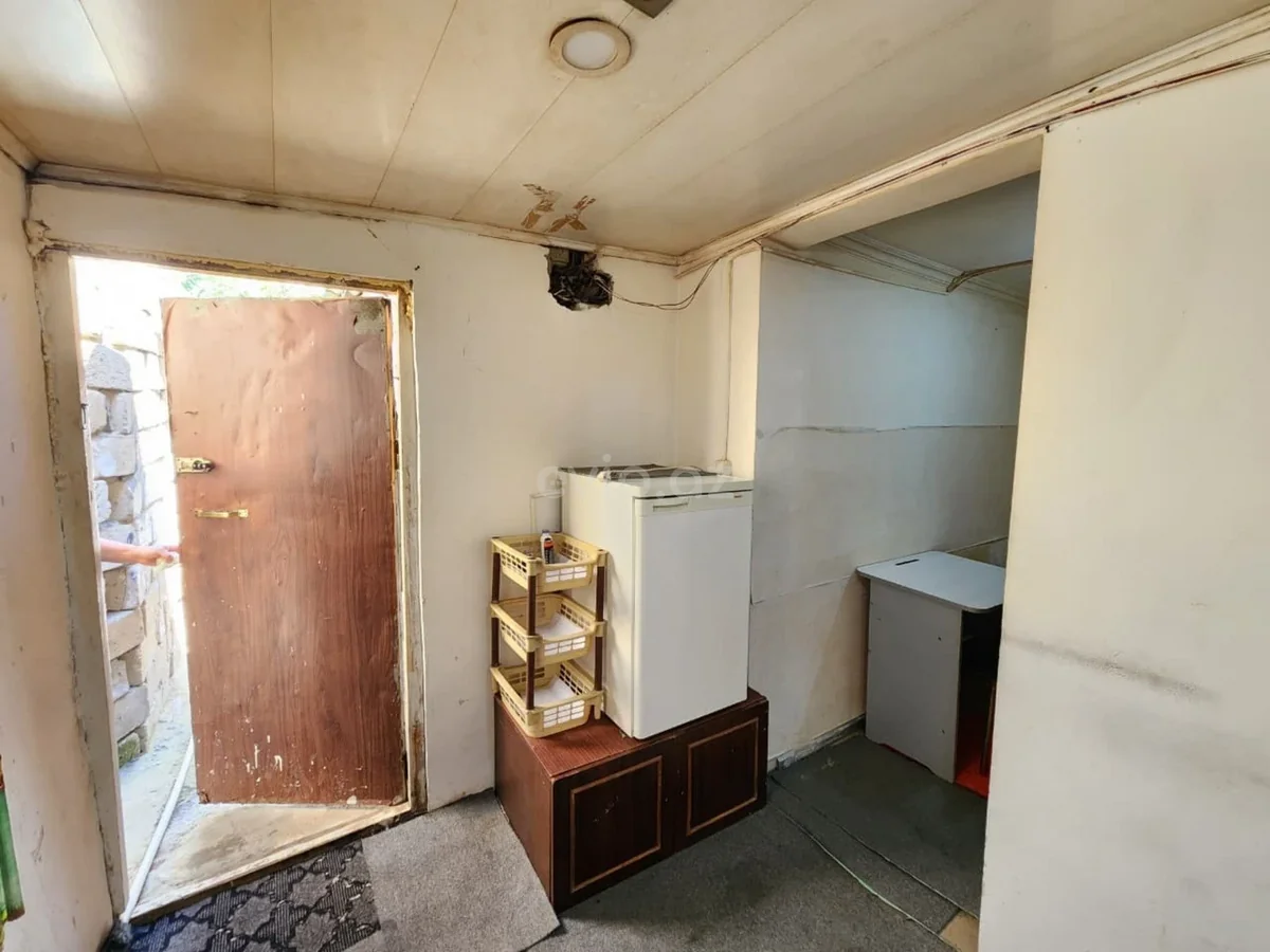 Kirayə 1 otaqlı həyət evi Yasamal qəsəbəsində — Ev, villa, Bakı (5)