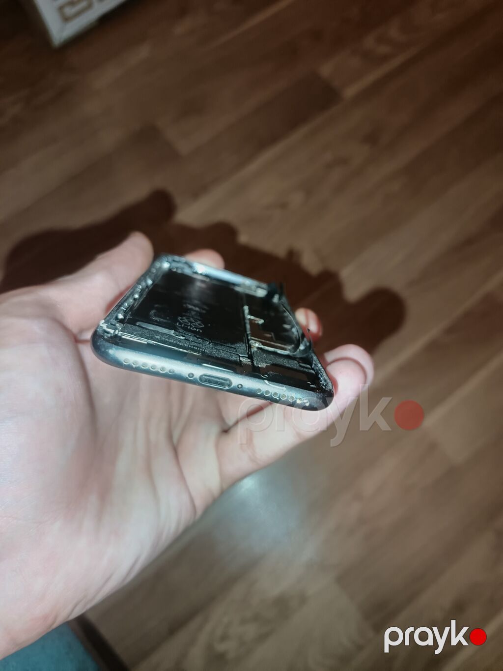 İphone 8 plata işləyir batarya 80 di 256 yaddaşdı Məhsul təsviri — Smartfon ehtiyat hissələri, Ağcabədi (5)