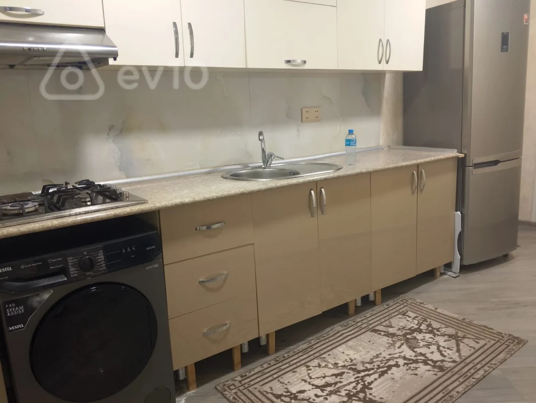 3 otaqlı həyət evi, 70 m², Nərimanov rayonu 12 - ci göl kənarı — kirayə — Ev, villa, Bakı (2)