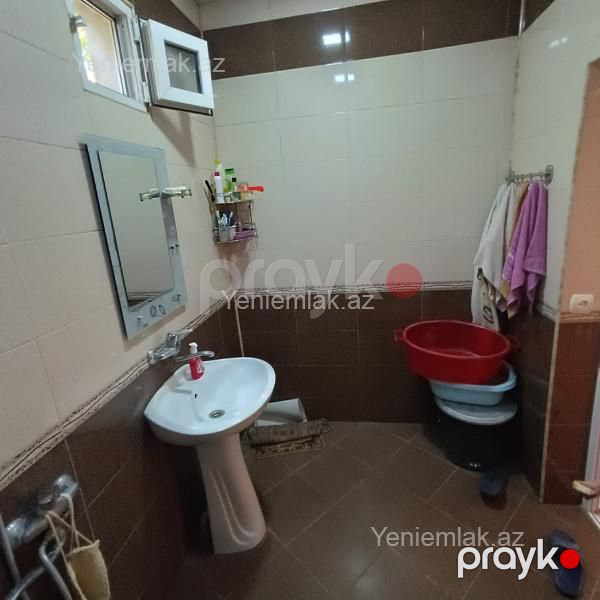 Satılır 2 otaqlı Bina evi menzil (Köhnə tikili), 60 m², Binəqədi rayonu — Mənzil, Bakı (7)
