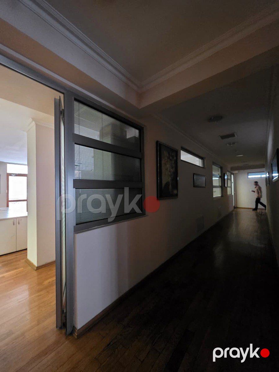 Satılır obyekt 670 m² — Əmlak, Bakı (10)