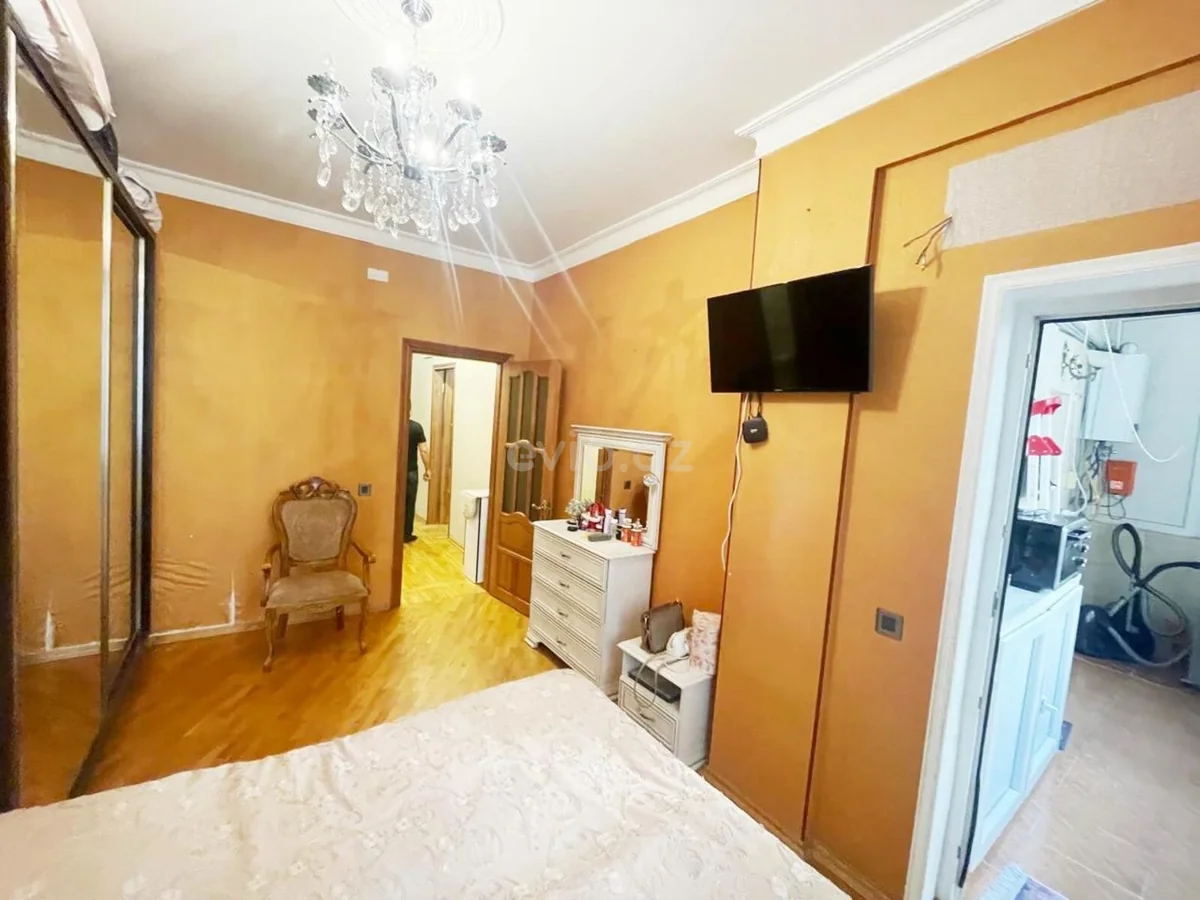 2 otaqlı tam təmirli mənzil satılır 2-ci mikrorayonda — Mənzil, Bakı (6)