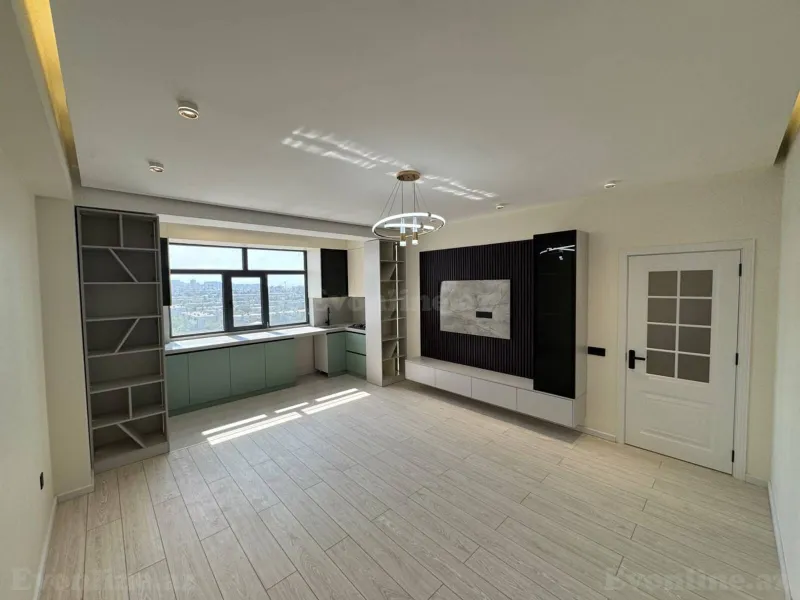 Satılır 3 otaqlı Mənzil Yeni tikili 82 m² Bakı, Nizami r., Neftçilər m — Bakı