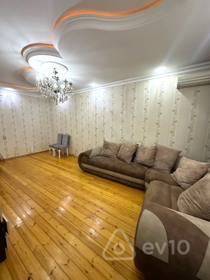 4 otaqlı mənzil, 115 m², Mehemmed Hadi — kirayə — Mənzil, Bakı (2)