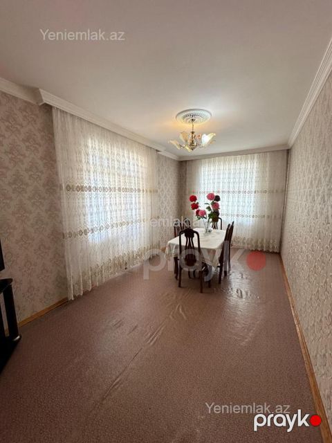 Satılır 5 otaqlı Bina evi menzil (Köhnə tikili), 110 m², Suraxanı rayonu — Bakı
