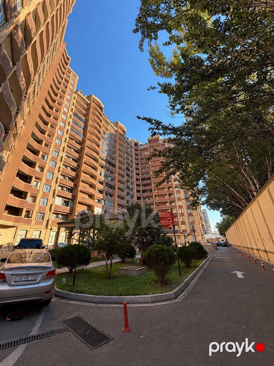 Satılır 3 otaqlı yeni tikili 140 m² — Mənzil, Bakı (2)