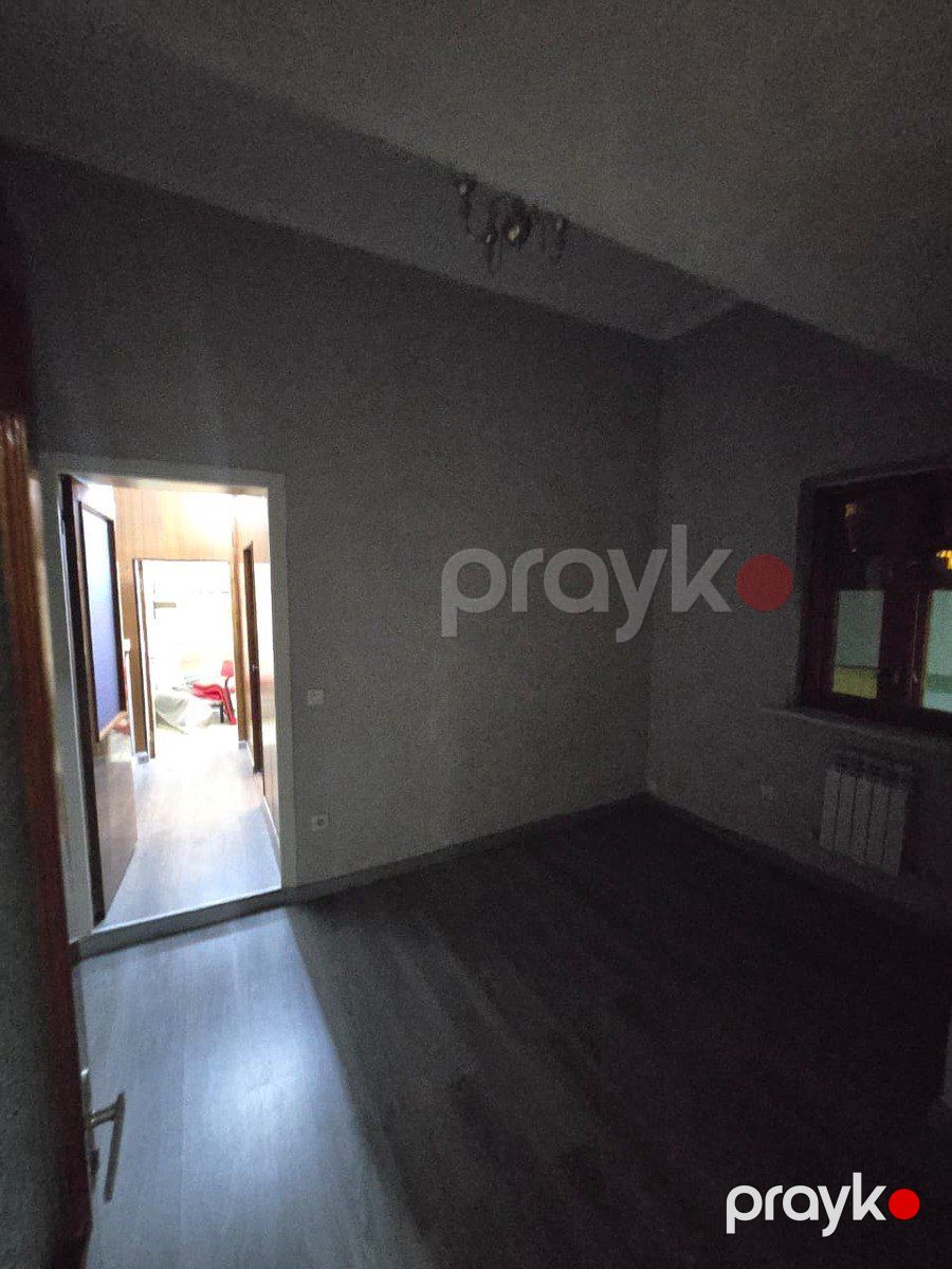 İcarəyə verilir 4 otaqlı köhnə tikili 75 m² — Mənzil, Bakı (7)