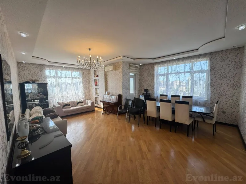 Satılır 3 otaqlı Mənzil Yeni tikili 130 m² Bakı, Yasamal r., Elmlər Akademiyası m — Mənzil, Bakı (2)