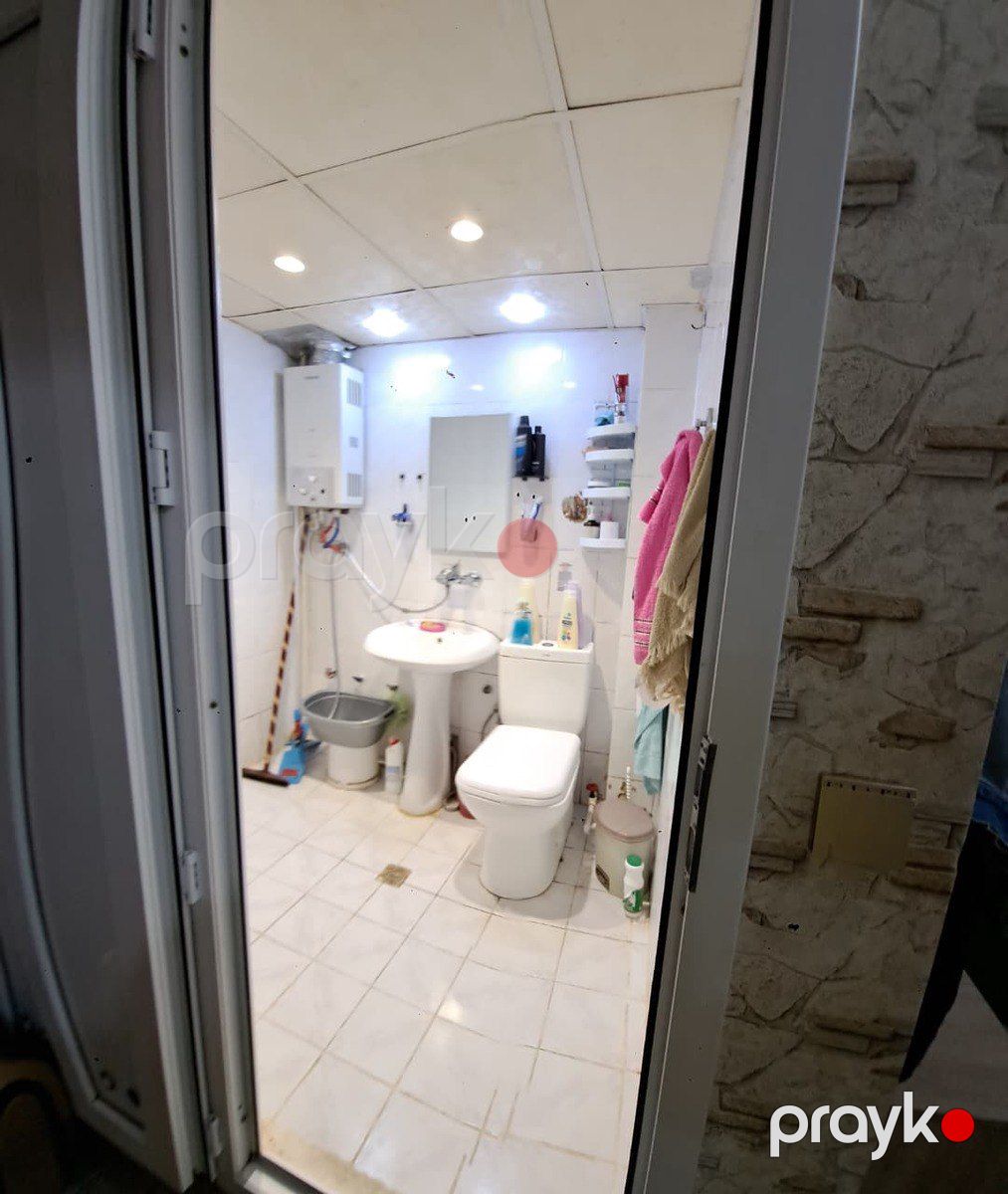 Satılır 2 otaqlı köhnə tikili 45 m² — Mənzil, Bakı (5)