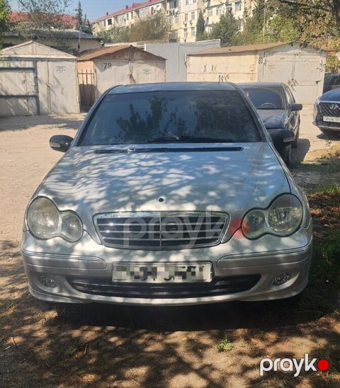Mercedes C 180, 2.0 L, 2000 il, 270 000 km — Sumqayıt