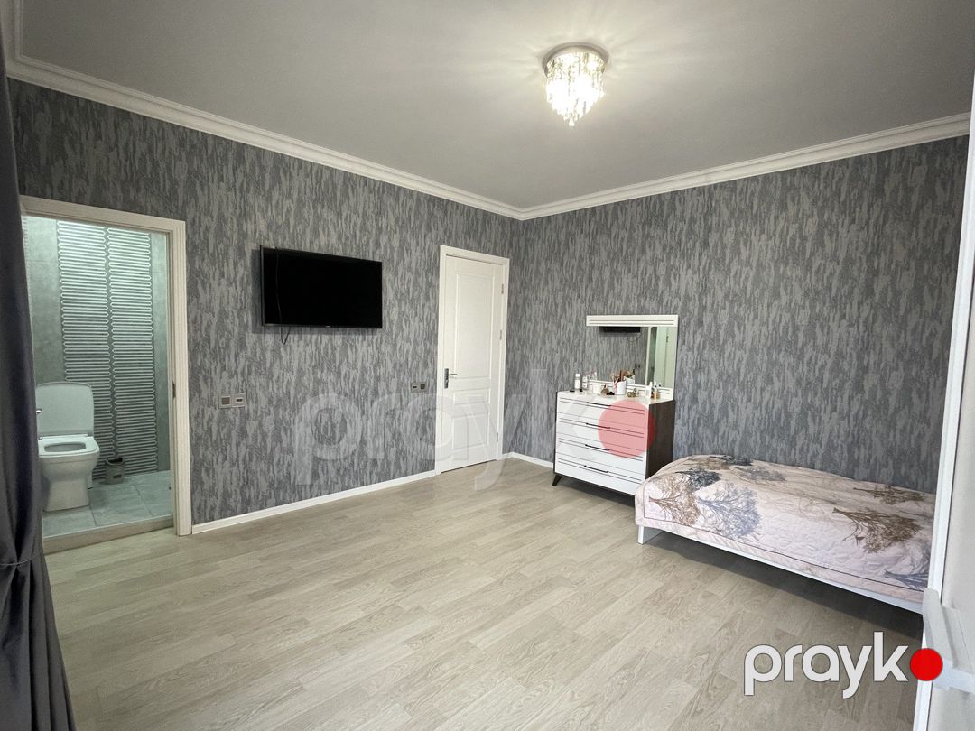 Satılır 4 otaqlı həyət evi/bağ evi 200 m² — Ev, villa, Bakı (7)