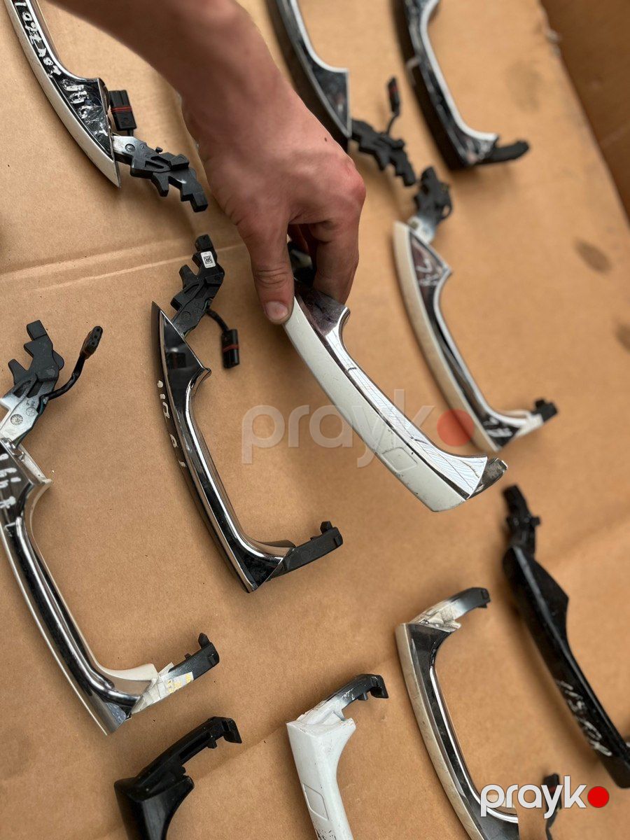 Mercedes W217 qapı dəstəyi — Ehtiyat hissələri və aksesuarlar, Bakı (4)