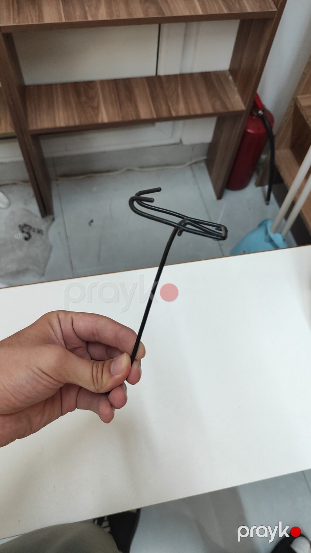 Məhsul: Perforasiya olunmuş lövhə (pegboard) üçün metal asqı qarmaqlar — Digər, Bakı (4)