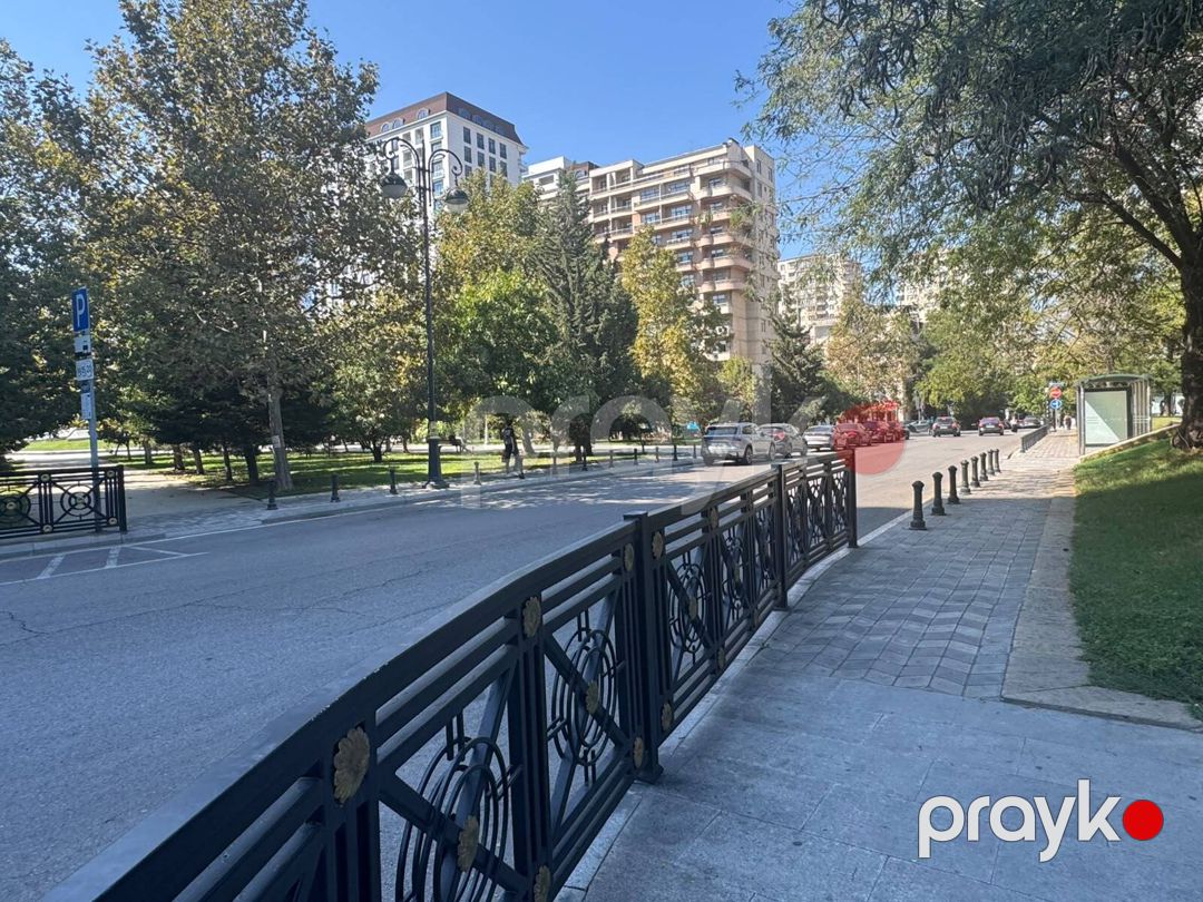 Satılır 4 otaqlı yeni tikili 285 m² — Mənzil, Bakı (11)