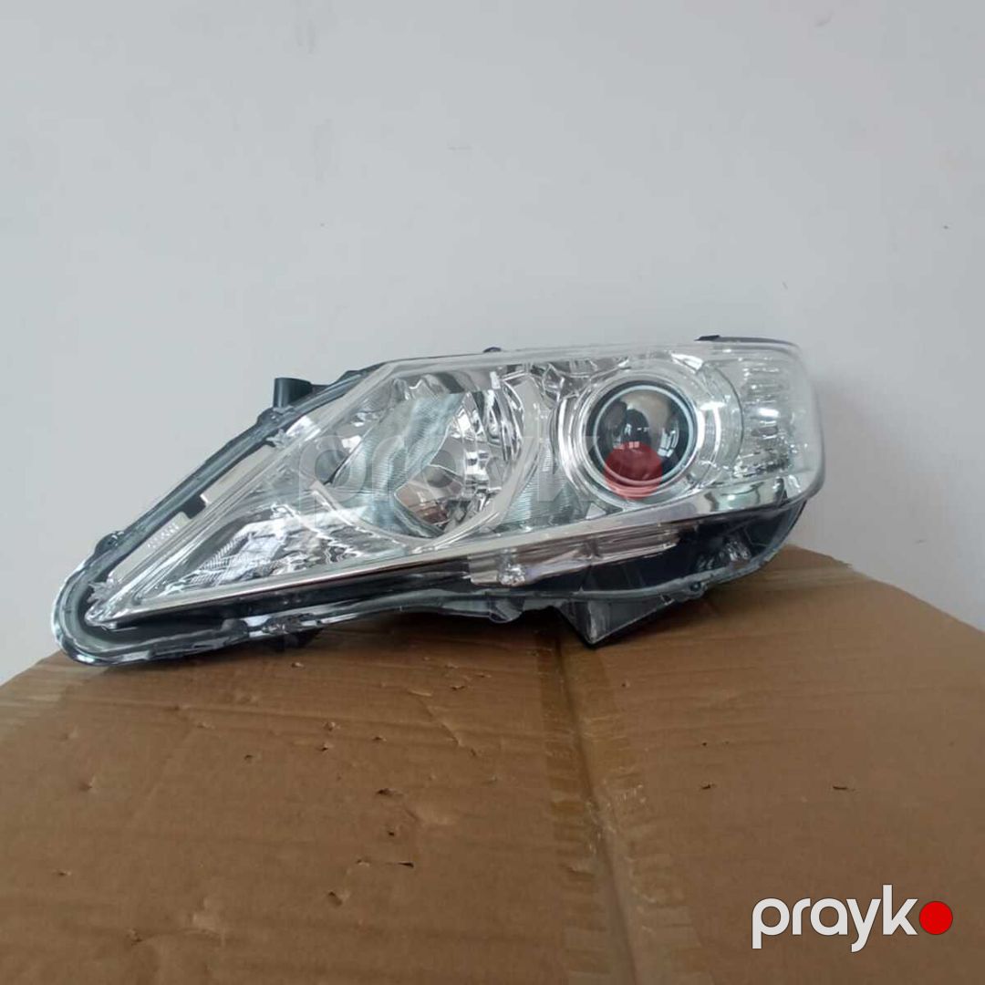 "Toyota Camry 2012-2015" ön farası — Ehtiyat hissələri və aksesuarlar, Bakı (2)