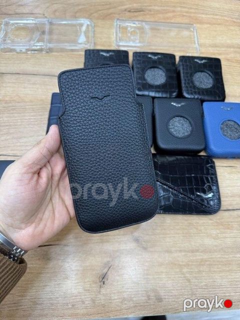 "Vertu Metavertu 2 Max Calf Skin Jade Black 512GB/12GB" arxalığı — Bakı