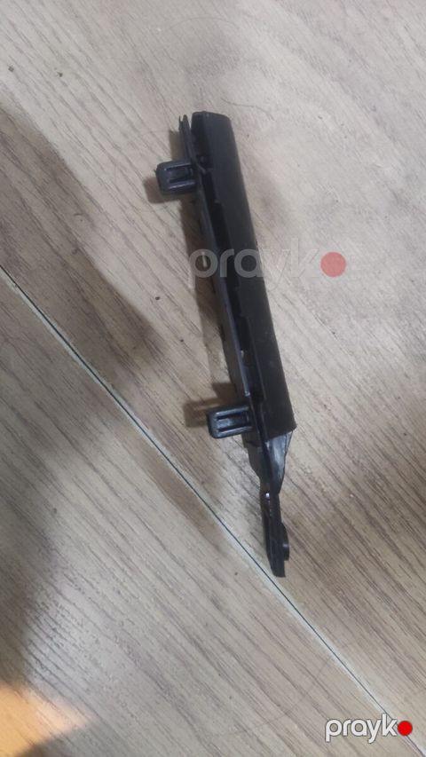 Nissan Tiida sağ salaska — Bakı