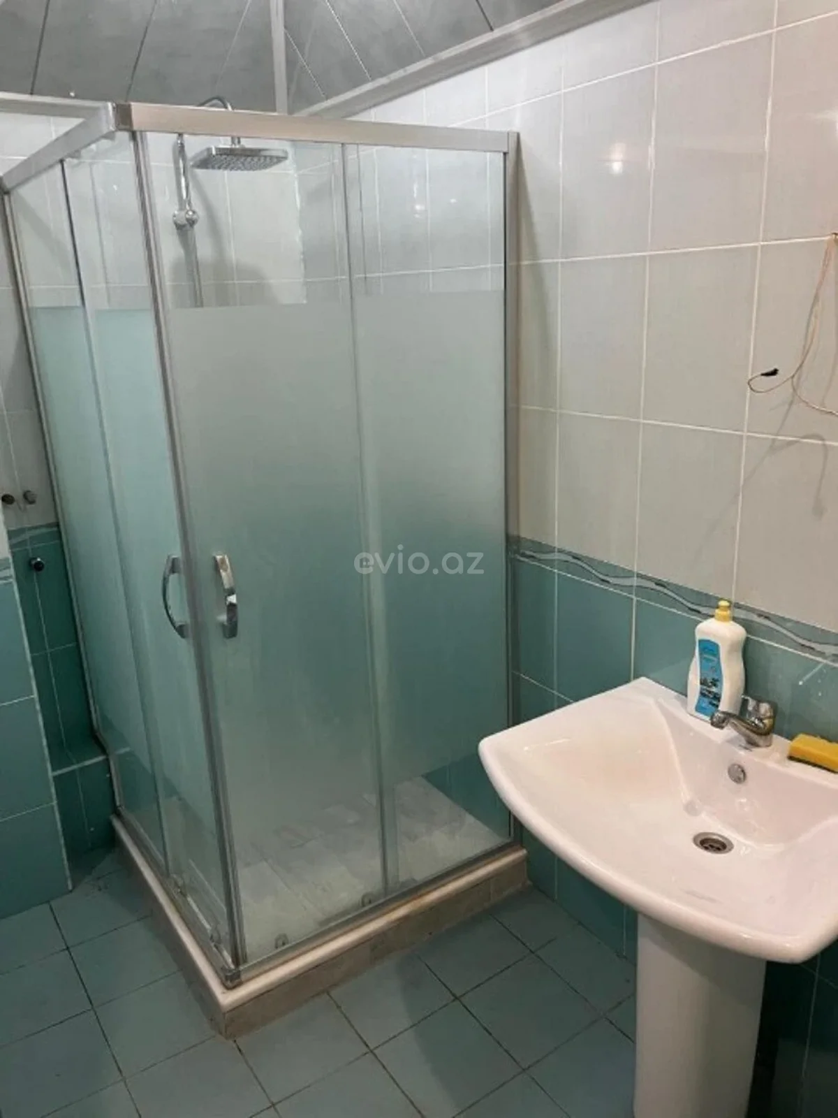 Kirayə 3 otaqlı mənzil Nizami metrosu yaxınlığında — Mənzil, Bakı (9)