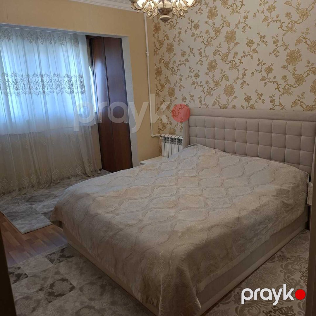 Satılır 4 otaqlı köhnə tikili 85 m² — Mənzil, Bakı (3)