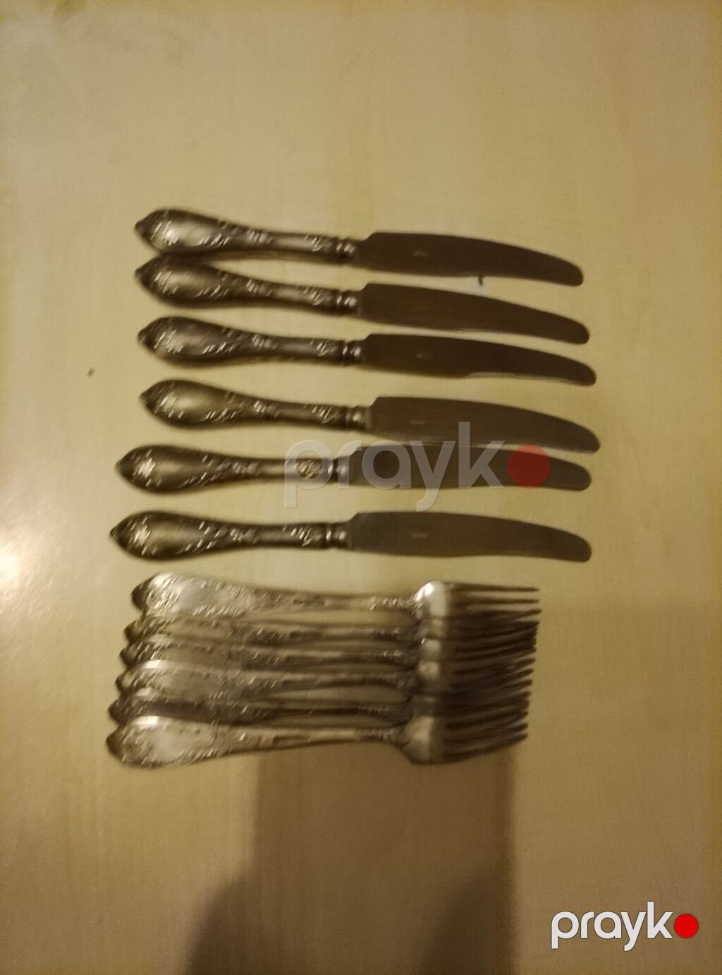 3 eded bicaqda cat var, Antik üslubda bıçaq və çəngəl dəsti - Tərkib — Qablar və mətbəx əşyaları, Bakı (3)
