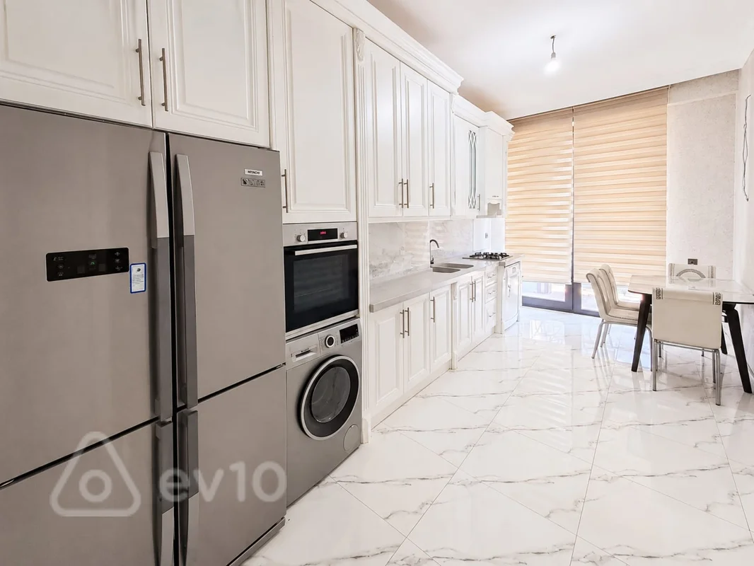 3 otaqlı mənzil, 135 m², Qarabağ küçəsi — Mənzil, Bakı (9)