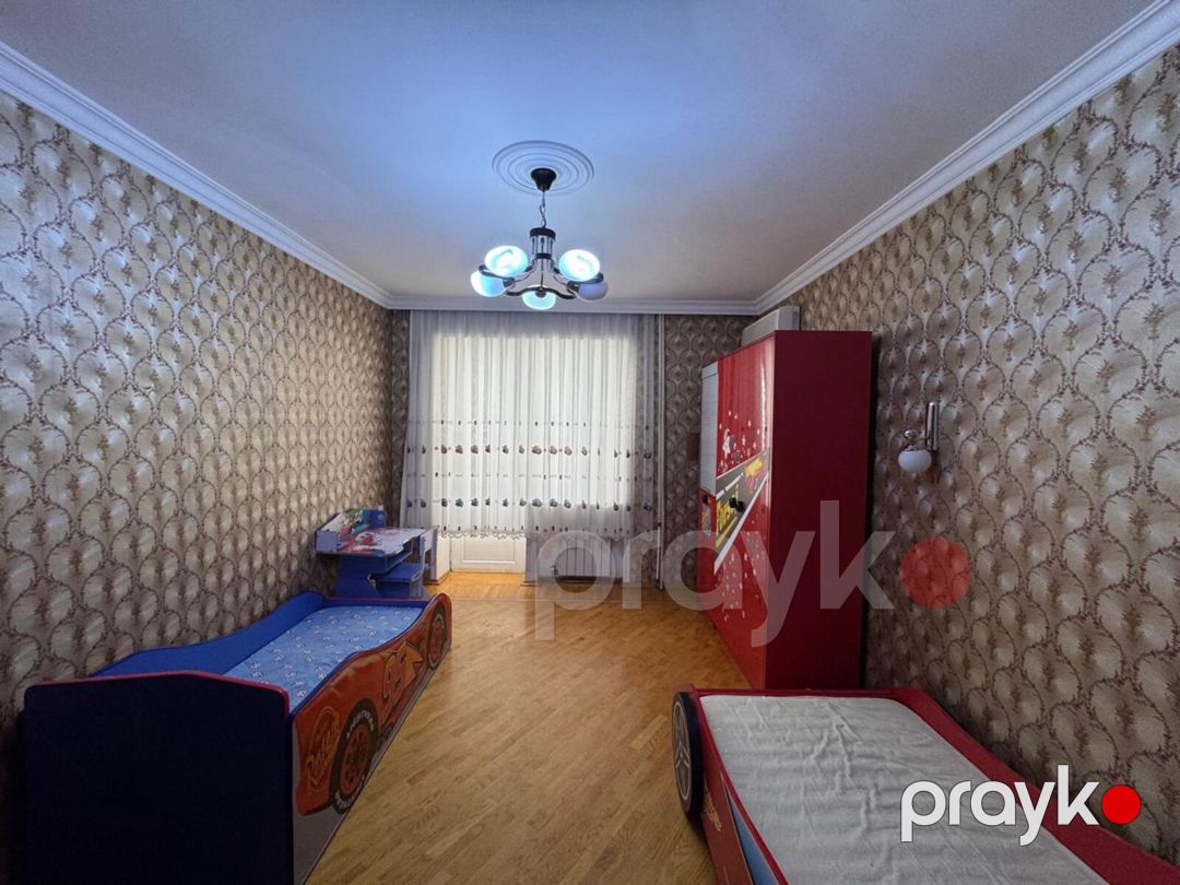 Satılır 4 otaqlı köhnə tikili 105 m² — Mənzil, Bakı (12)