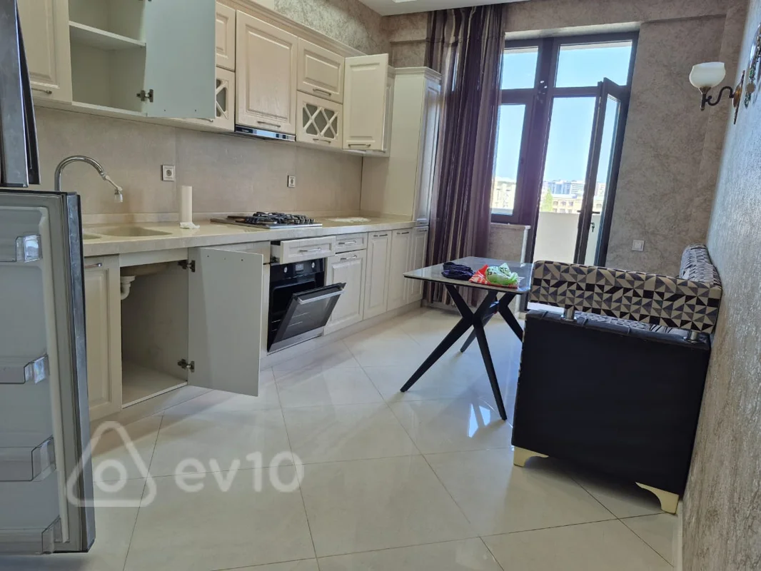 2 otaqlı mənzil, 96 m², Əliəşrəf Əlizadə kücəsi — kirayə — Mənzil, Bakı (10)