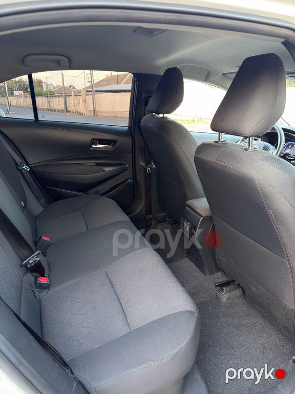 Toyota Corolla, 1.8 L, 0.85 kWh, 2024 il, 70 000 km — Avtomobillər, Bakı (11)