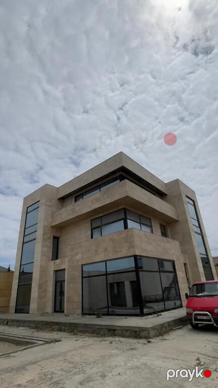 Satılır 12 otaqlı həyət evi/bağ evi 870 m² — Ev, villa, Bakı (2)
