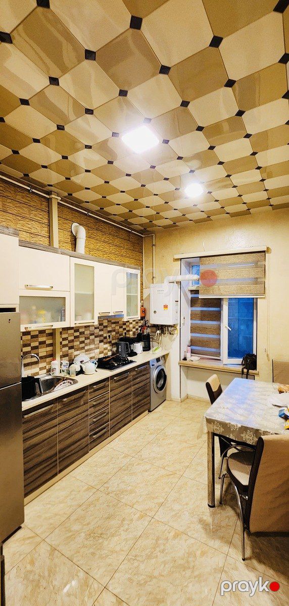 Satılır 2 otaqlı köhnə tikili 60 m² — Mənzil, Bakı (7)