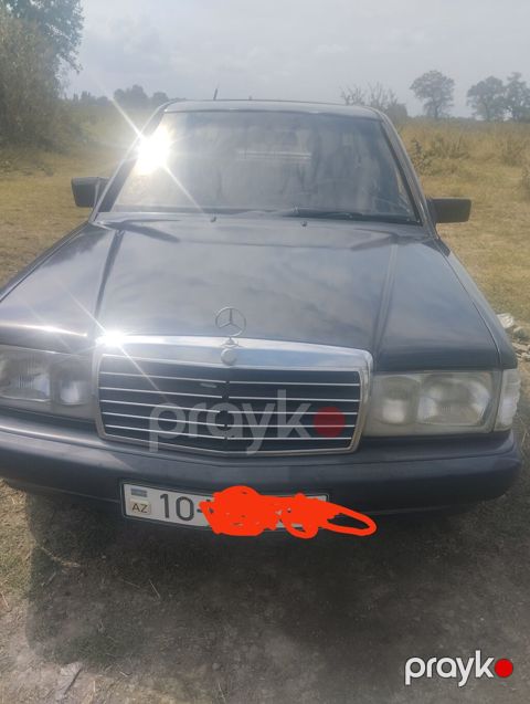 Mercedes-Benz sedan (W201 “190” seriyası) - Korpus: Klassik Mercedes — Bakı