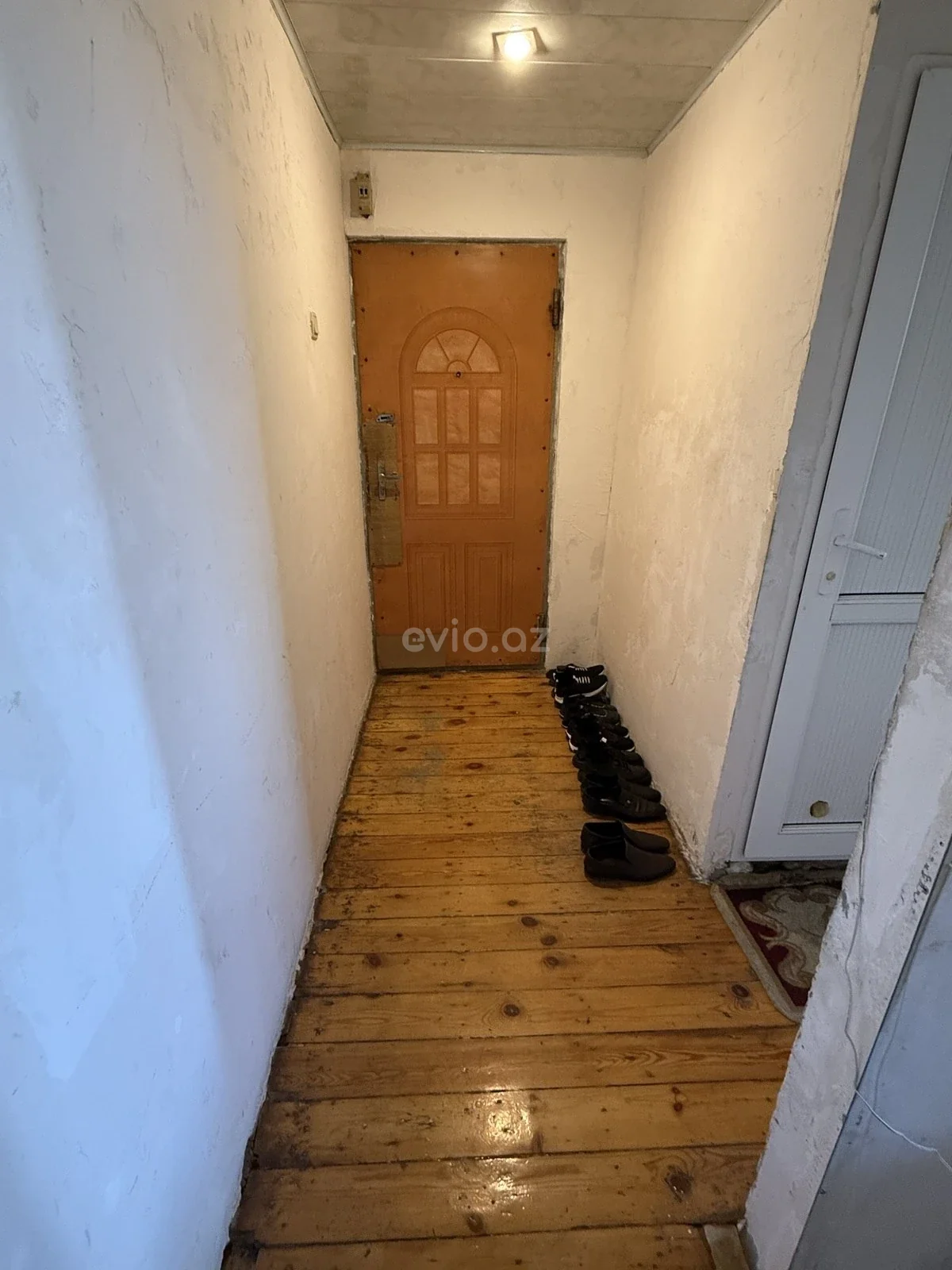 2 otaqlı orta təmirli mənzil satılır 8-ci kilometr qəsəbəsində — Mənzil, Bakı (9)