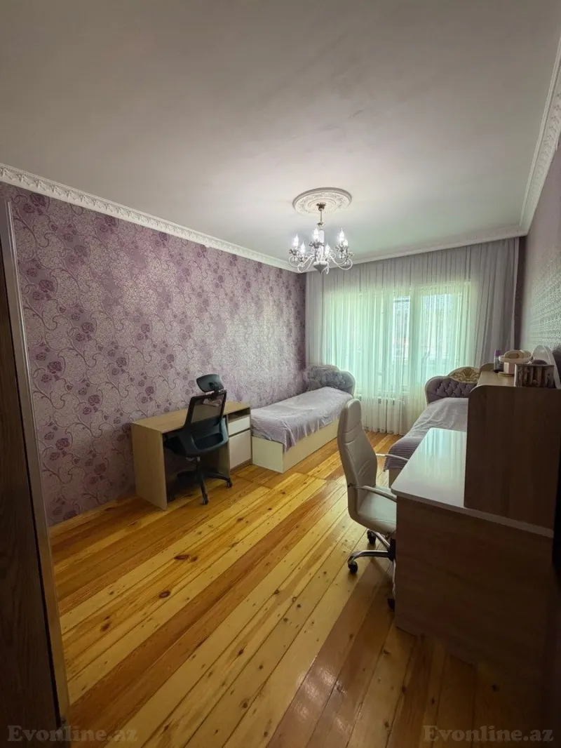 Satılır 3 otaqlı Mənzil Köhnə tikili 90 m² Bakı, Nizami r., Xalqlar Dostluğu m., 8-ci kilometr — Mənzil, Bakı (5)