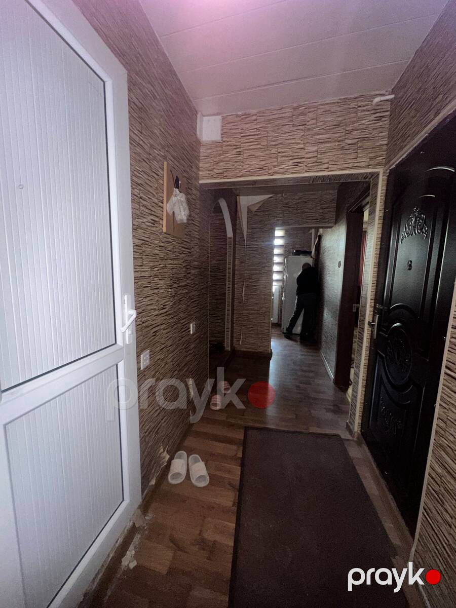 Satılır 2 otaqlı köhnə tikili 60 m² — Mənzil, Bakı (8)