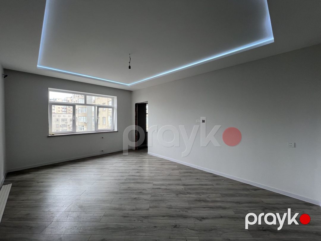 Satılır 3 otaqlı köhnə tikili 75 m² — Mənzil, Bakı (2)