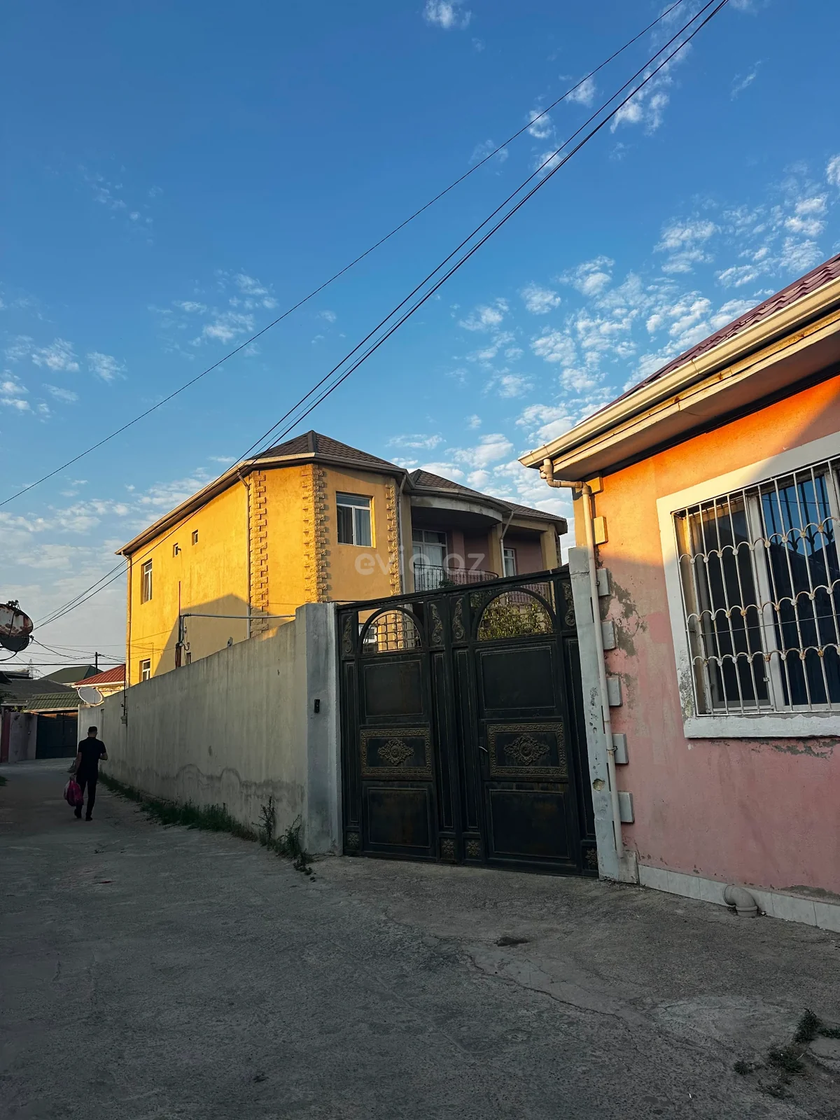 6 otaqlı həyət evi satılır NZS qəsəbəsində — Bakı
