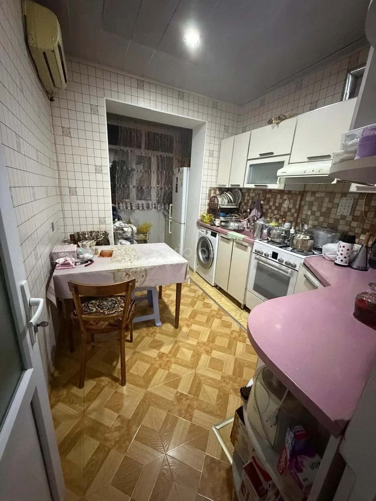 3 otaqlı orta təmirli mənzil satılır Sahil qəsəbəsində — Mənzil, Bakı (4)